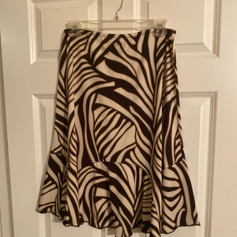 Hypnotized flouncy skirt